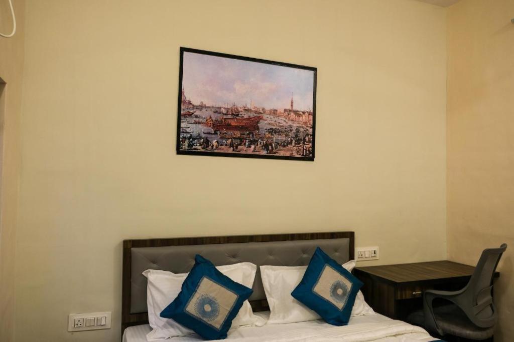 Hotel Vrc Bombaj Exteriér fotografie